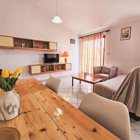 Apartment Rose-3 By Interhome Žaborić Eksteriør billede